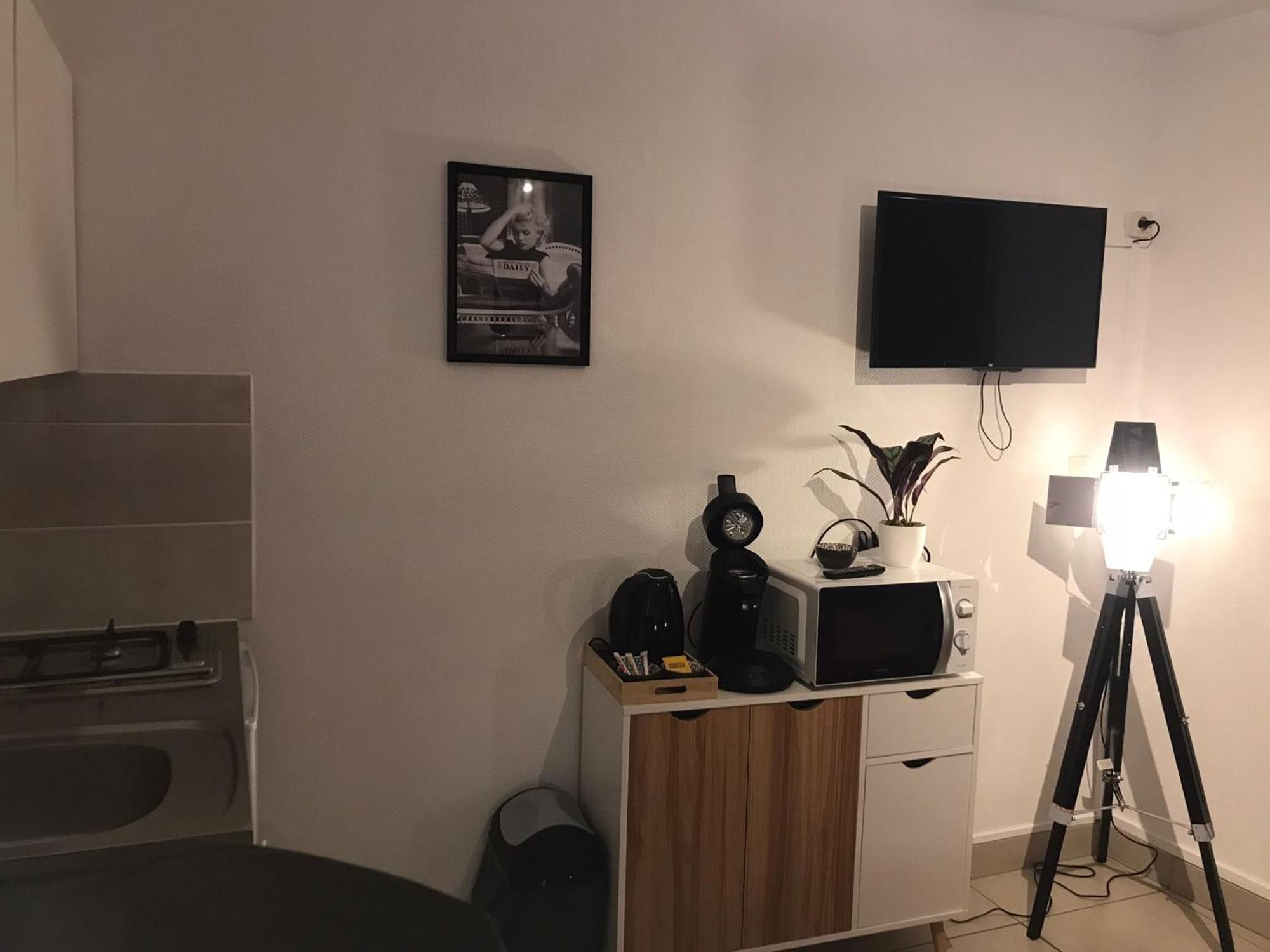 Studio Monroe Alençon Exterior foto